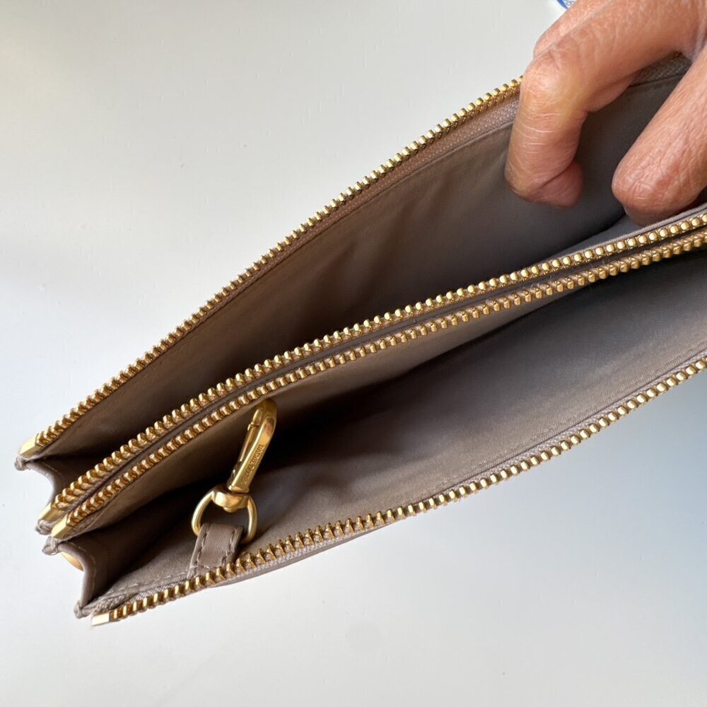 Dagne Dover Essentials Clutch Wallet Grey missing strap and wristlet - Picture 5 of 13